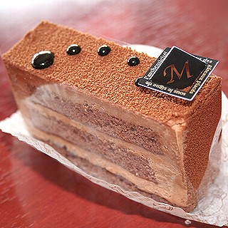 チョコレートケーキ　￥４２０